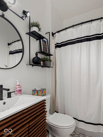 549 Fletcher Avenue 1, Indianapolis, IN 46203