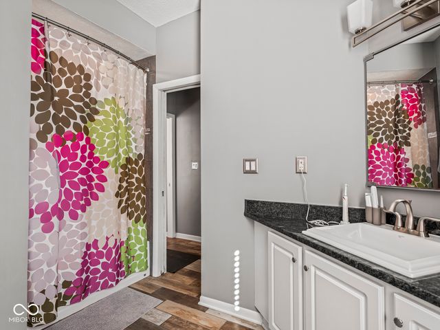 549 Fletcher Avenue 1, Indianapolis, IN 46203