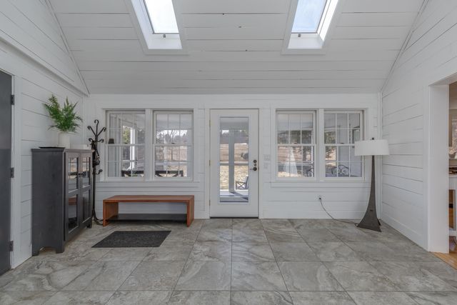 24 Moran Road, Hopkinton, NH 03229