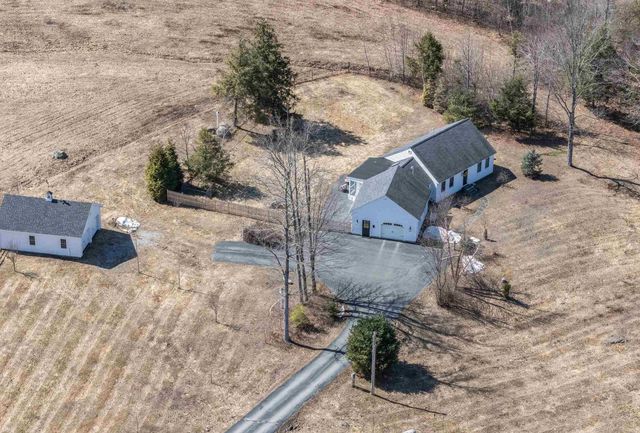 24 Moran Road, Hopkinton, NH 03229