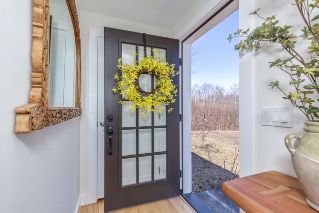 24 Moran Road, Hopkinton, NH 03229