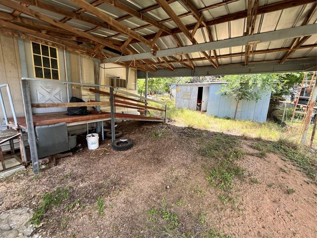 510 Beaver ST, Tow, TX 78672