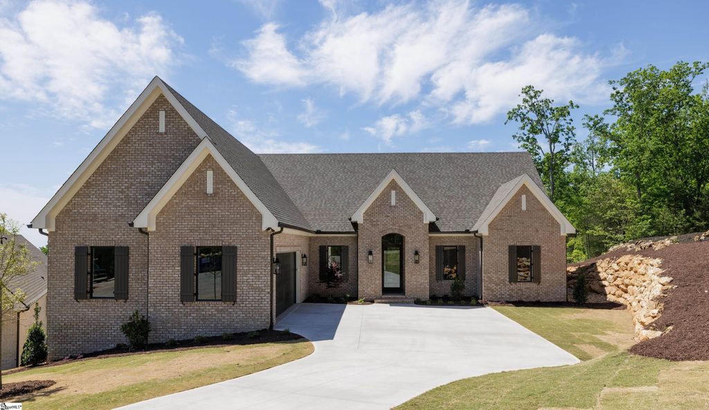 Image 1 of property listing at 30 Dolce Vita Court, Greenville, SC 29609