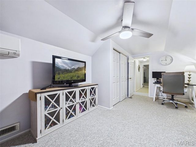 1228 Cardinal Drive, East Alton, IL 62024