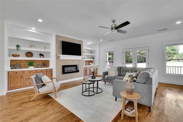 2373 Temple Johnson Road, Snellville, GA 30078