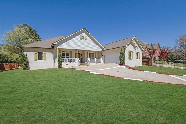 2373 Temple Johnson Road, Snellville, GA 30078