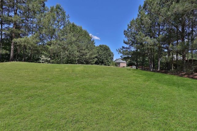 2373 Temple Johnson Road, Snellville, GA 30078