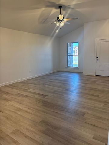 6302 Virginia Avenue, Lubbock, TX 79407