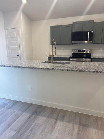 6302 Virginia Avenue, Lubbock, TX 79407