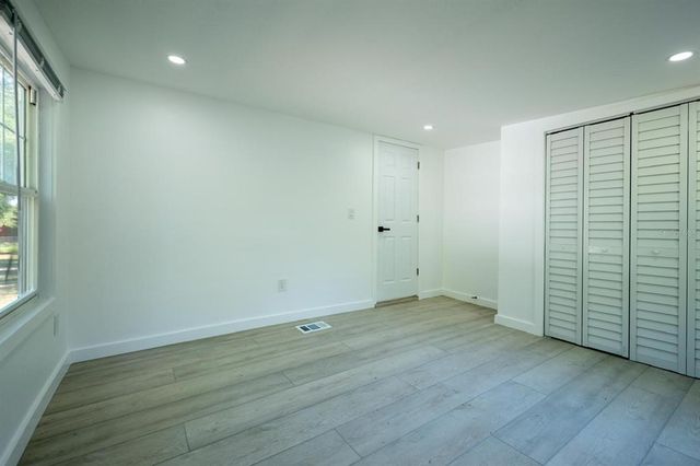 5907 SUSSEX COURT, Tampa, FL 33615