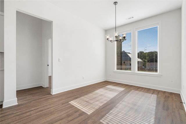 2835 N Grey Squirrel Drive, Fayetteville, AR 72704