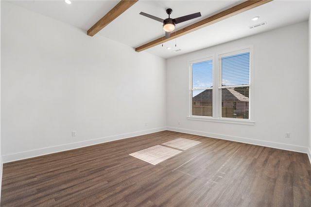 2835 N Grey Squirrel Drive, Fayetteville, AR 72704