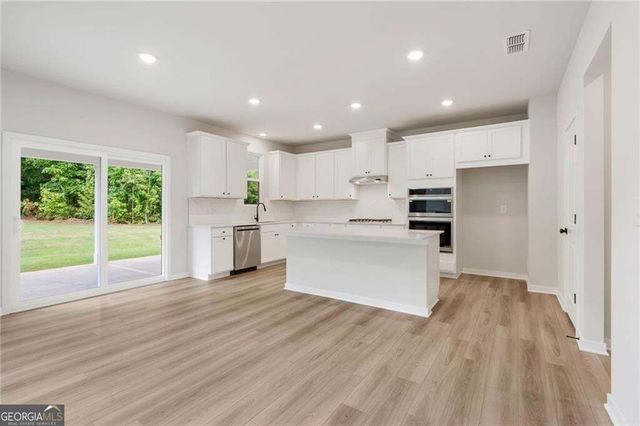 136 Serenade Creek Road, Mcdonough, GA 30252