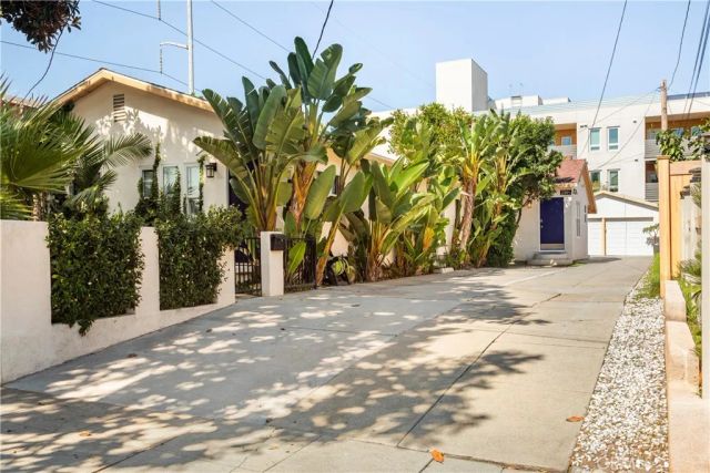 239 W Hillcrest, Inglewood, CA 90301