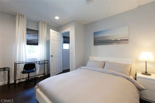 239 W Hillcrest, Inglewood, CA 90301