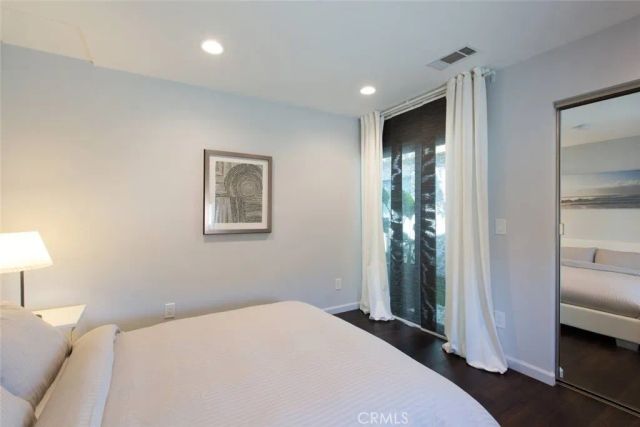 239 W Hillcrest, Inglewood, CA 90301
