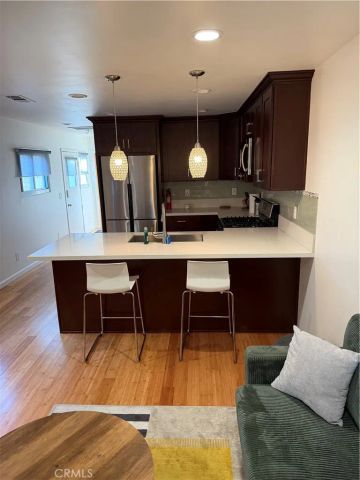 239 W Hillcrest, Inglewood, CA 90301