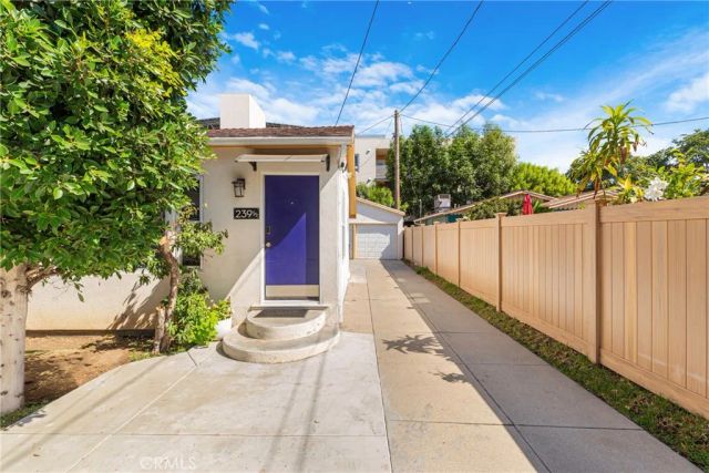 239 W Hillcrest, Inglewood, CA 90301