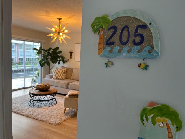 3050 NE 48th Street 205, Fort Lauderdale, FL 33308