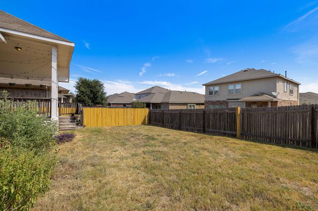 644 Peregrine WAY, Leander, TX 78641