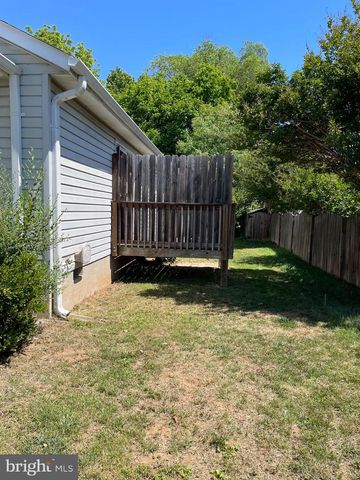 209 EAST CHATHAM STREET, Fredericksburg, VA 22405