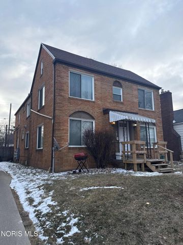3430 Douglas Road, Toledo, OH 43606