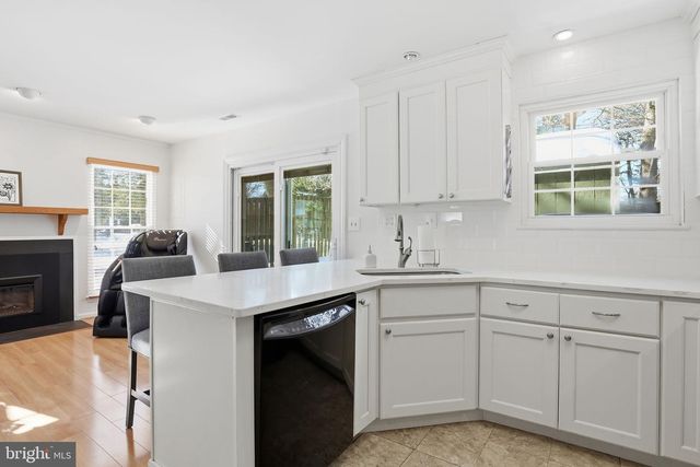 954 BREAKWATER DR, Annapolis, MD 21403