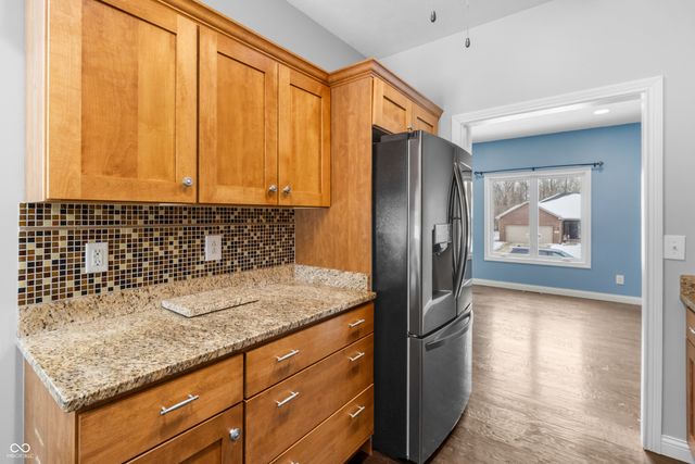 6206 Regency Drive, Columbus, IN 47203