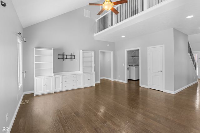 6206 Regency Drive, Columbus, IN 47203