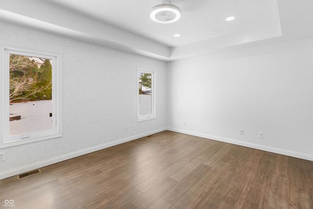 6206 Regency Drive, Columbus, IN 47203