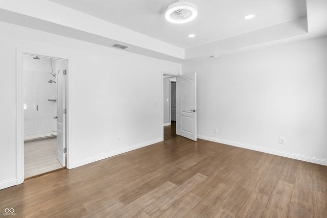 6206 Regency Drive, Columbus, IN 47203