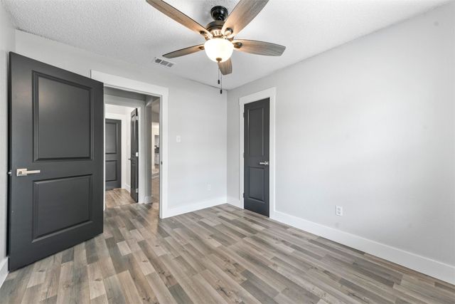 4919 Geddes Avenue, Fort Worth, TX 76107