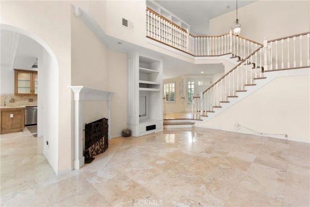 6121 Greenbrier Drive, Huntington Beach, CA 92648