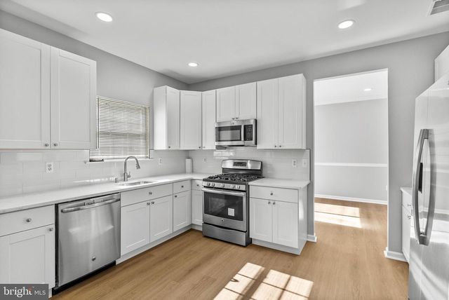 403 GRANT AVE, Hightstown, NJ 08520