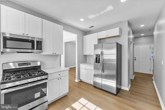 403 GRANT AVE, Hightstown, NJ 08520