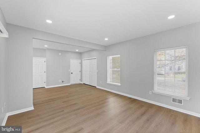 403 GRANT AVE, Hightstown, NJ 08520