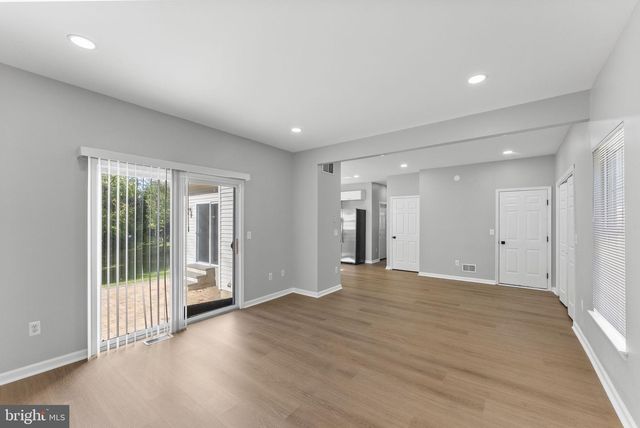403 GRANT AVE, Hightstown, NJ 08520