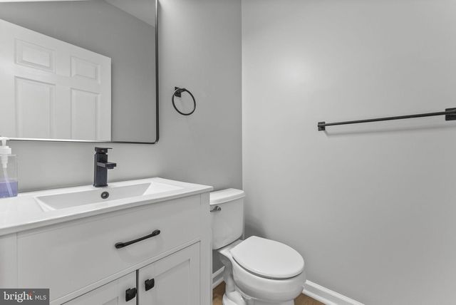 403 GRANT AVE, Hightstown, NJ 08520