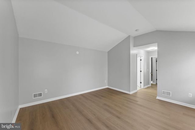 403 GRANT AVE, Hightstown, NJ 08520