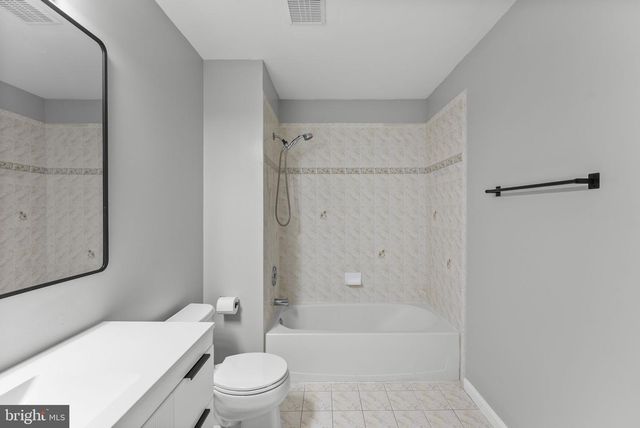 403 GRANT AVE, Hightstown, NJ 08520