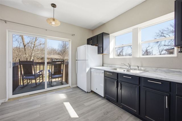 381 31st Street Dr SE, Cedar Rapids, IA 52403