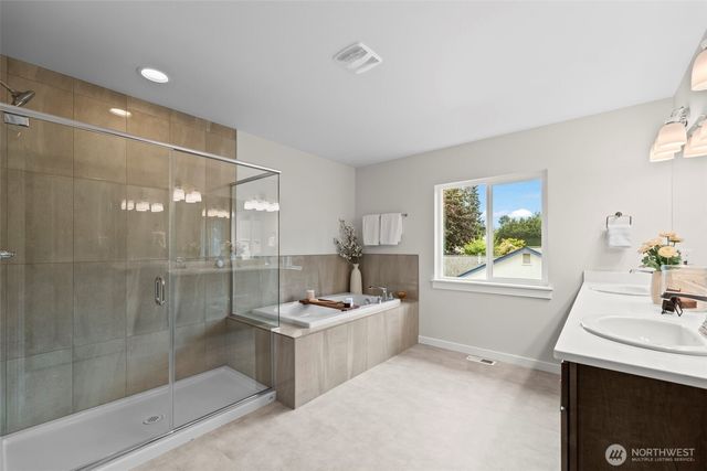 19456 116th Street Ct E, Bonney Lake, WA 98391