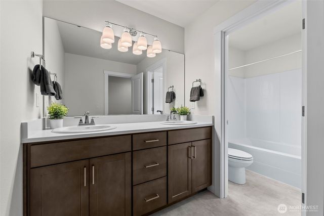 19456 116th Street Ct E, Bonney Lake, WA 98391