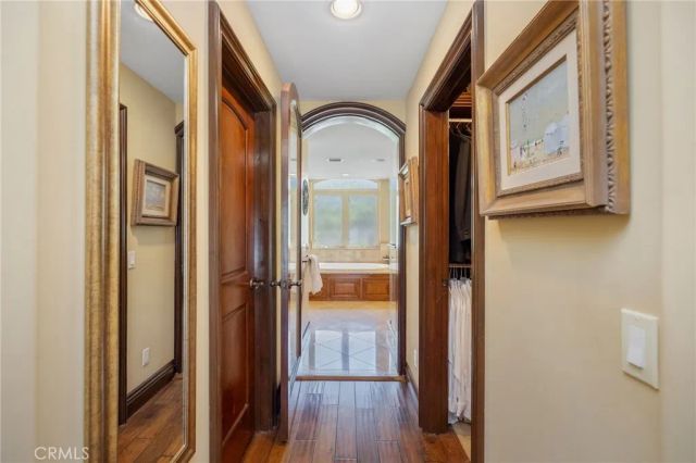 215 The Toledo, Long Beach, CA 90803