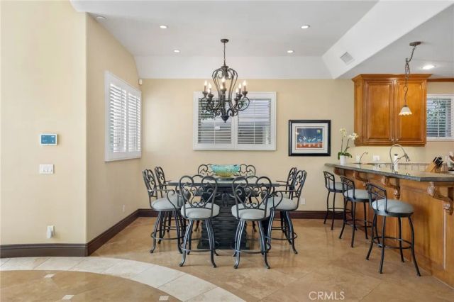 215 The Toledo, Long Beach, CA 90803