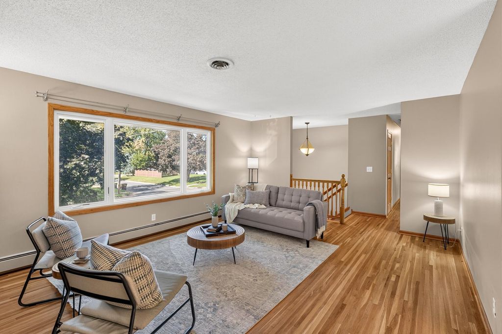 11213 River Hills Drive, Burnsville, MN 55337 — photo 3