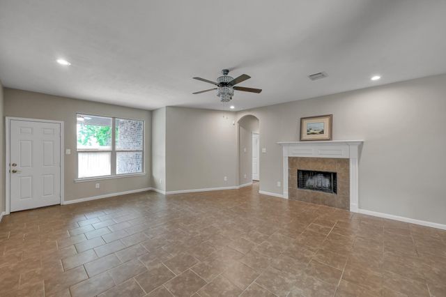 12635 Lakeshore, Montgomery, TX 77356