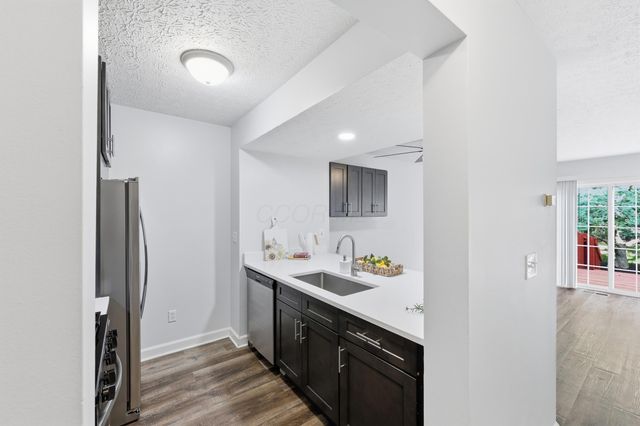 1882 Bennigan Drive, 100C, Hilliard, OH 43026