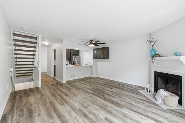 1882 Bennigan Drive, 100C, Hilliard, OH 43026