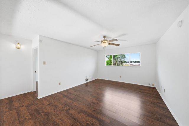 2110 Pepperglen Court, Missouri City, TX 77489